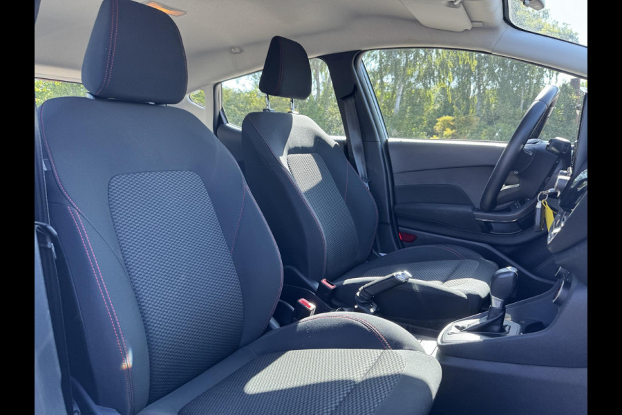 Ford Fiesta 1.0 EcoBoost ST-Line 100pk Automaat | Cruise control | Apple Carplay / Android Auto | Parkeersensoren achter | 17 inch lichtmetaal