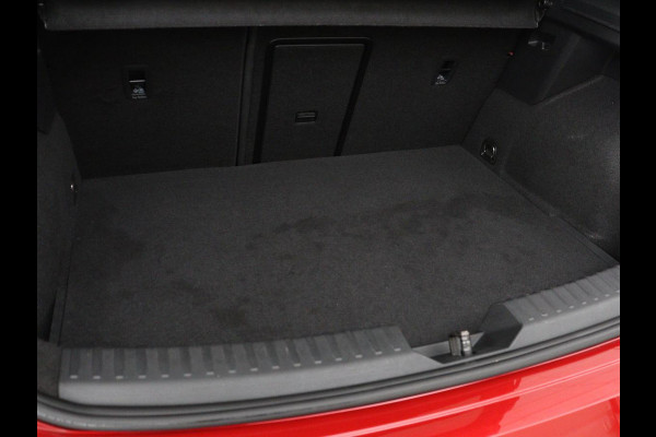 Seat Leon 1.4 TSI eHybrid PHEV FR | Stoel & stuurverwarming | Camera | Adaptive cruise | Carplay | Navigatie | Sfeerverlichting | Park Assist | Climate control | Full LED | PHEV | Plug In