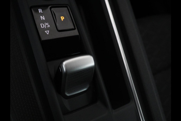 Seat Leon 1.4 TSI eHybrid PHEV FR | Stoel & stuurverwarming | Camera | Adaptive cruise | Carplay | Navigatie | Sfeerverlichting | Park Assist | Climate control | Full LED | PHEV | Plug In