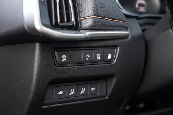 Mazda CX-60 2.5 e-SkyActiv PHEV Homura 360 CAMERA / STOELVERWARMING + KOELING / CARPLAY / ADAPTIVE CRUISE