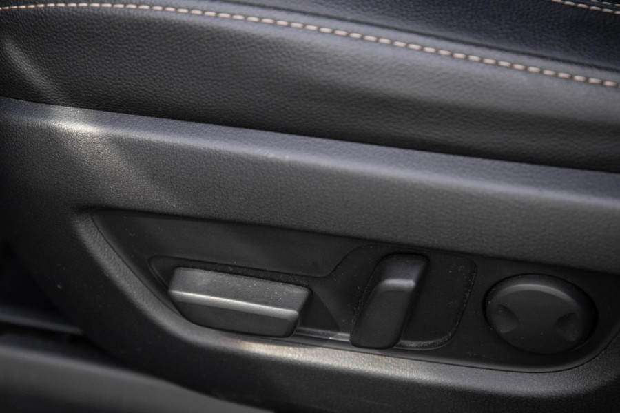 Mazda CX-60 2.5 e-SkyActiv PHEV Homura 360 CAMERA / STOELVERWARMING + KOELING / CARPLAY / ADAPTIVE CRUISE