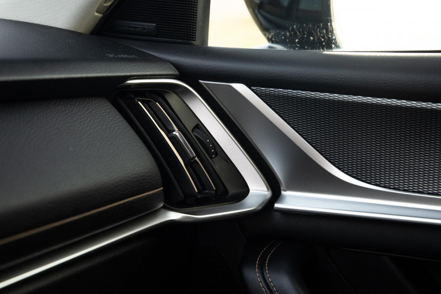 Mazda CX-60 2.5 e-SkyActiv PHEV Homura 360 CAMERA / STOELVERWARMING + KOELING / CARPLAY / ADAPTIVE CRUISE