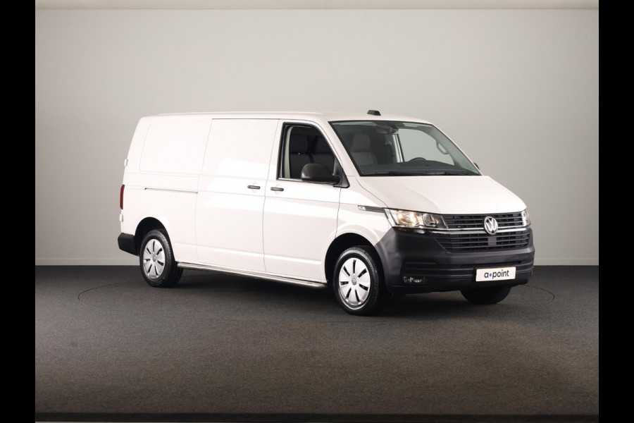 Volkswagen Transporter 2.0 TDI L2H1 28 Comfortline 110 pk | Verlengde garantie | Navigatie via App | Parkeersensoren achter | Cruise control |