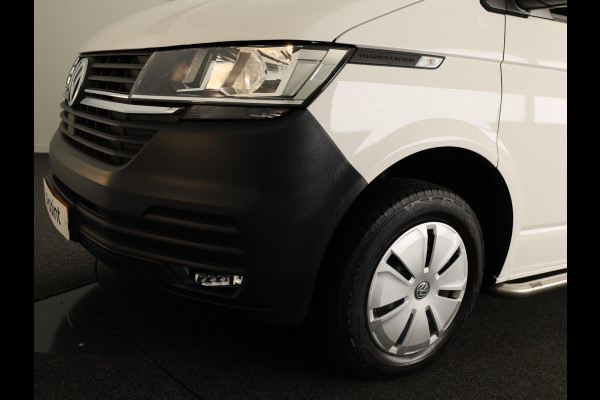 Volkswagen Transporter 2.0 TDI L2H1 28 Comfortline 110 pk | Verlengde garantie | Navigatie via App | Parkeersensoren achter | Cruise control |