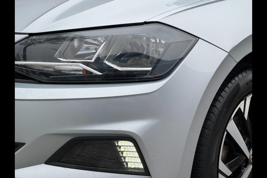 Volkswagen Polo 1.0i Comfortline Business - Apple CarPlay / Navigatie - Airco I LED I PDC I Sport velgen I Dealer onderhouden