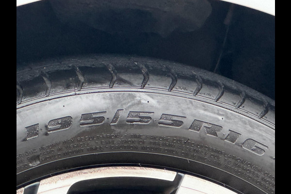 Volkswagen Polo 1.0i Comfortline Business - Apple CarPlay / Navigatie - Airco I LED I PDC I Sport velgen I Dealer onderhouden