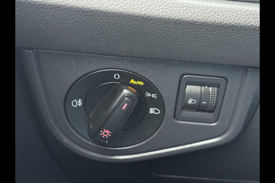 Volkswagen Polo 1.0i Comfortline Business - Apple CarPlay / Navigatie - Airco I LED I PDC I Sport velgen I Dealer onderhouden