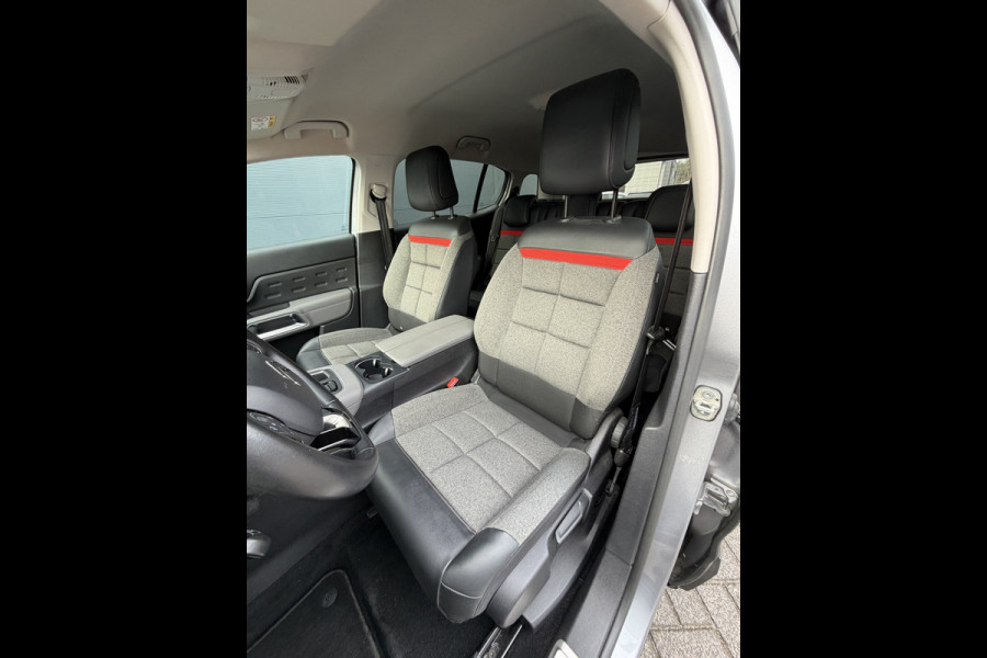 Citroën C5 Aircross 180pk Feel (Camera - Keyless Entry - Automatische Airco - Navigatie - Parkeersensoren V+A - 18"incl 4S - Comfort Seats)