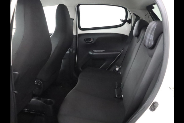 Peugeot 108 1.0 e-VTi Allure|Camera|Apple Carplay|Climate Control