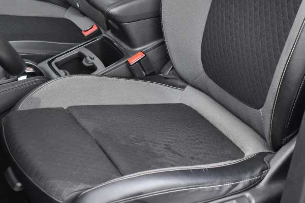 Opel Grandland X 1.2 Turbo 120 Jaar Edition Trekhaak Lane Camera