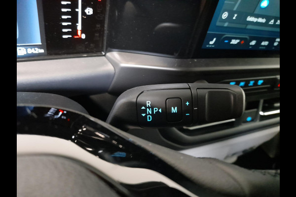 Ford Transit Custom 320 2.0 TDCI L2H1 Limited Automaat BPM VRIJ! Airco Navigatie Cruise control Trekhaak