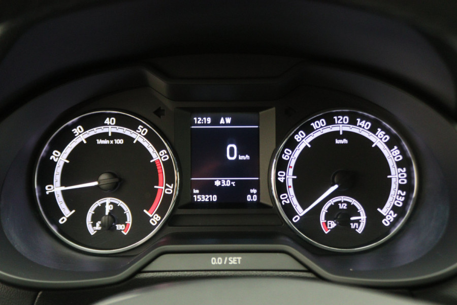 Škoda Octavia Combi 1.0 TSI Greentech Business Edition Climate, Cruise, Camera, Apple Carplay, Elektrisch Pakket, 16''