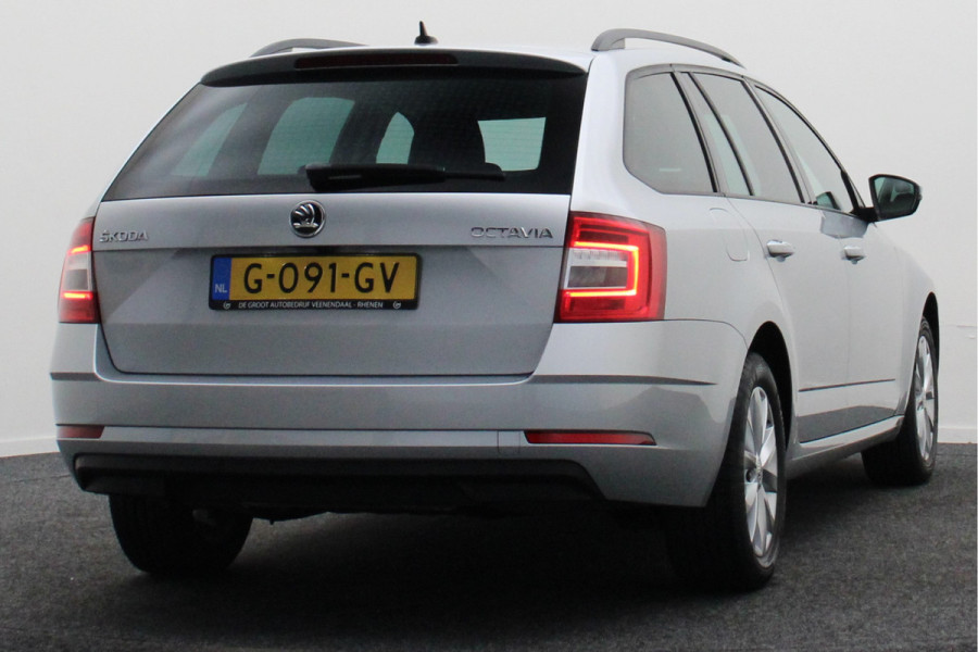 Škoda Octavia Combi 1.0 TSI Greentech Business Edition Climate, Cruise, Camera, Apple Carplay, Elektrisch Pakket, 16''