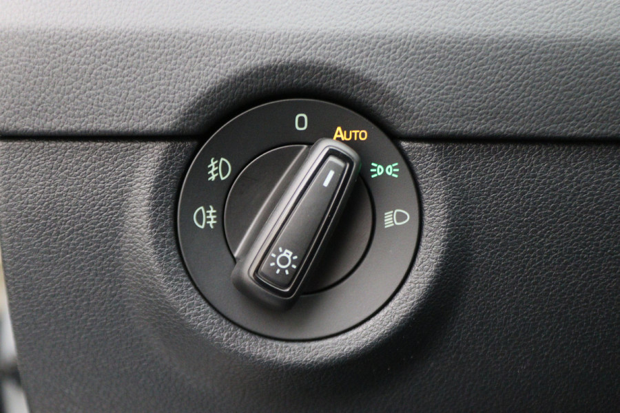 Škoda Octavia Combi 1.0 TSI Greentech Business Edition Climate, Cruise, Camera, Apple Carplay, Elektrisch Pakket, 16''