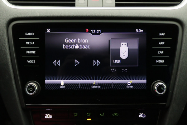 Škoda Octavia Combi 1.0 TSI Greentech Business Edition Climate, Cruise, Camera, Apple Carplay, Elektrisch Pakket, 16''