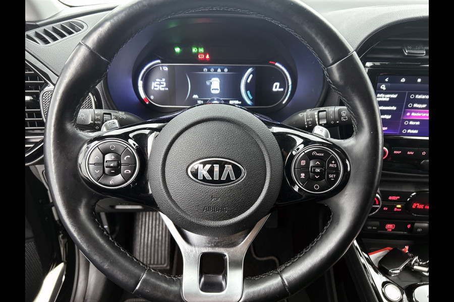 Kia e-Soul 150kW / 64kWh / SOH 100% / Executive line / Leder / TV. DVD scherm / Xenon / Navigatie / Airco-ecc. / Apk 12-2026