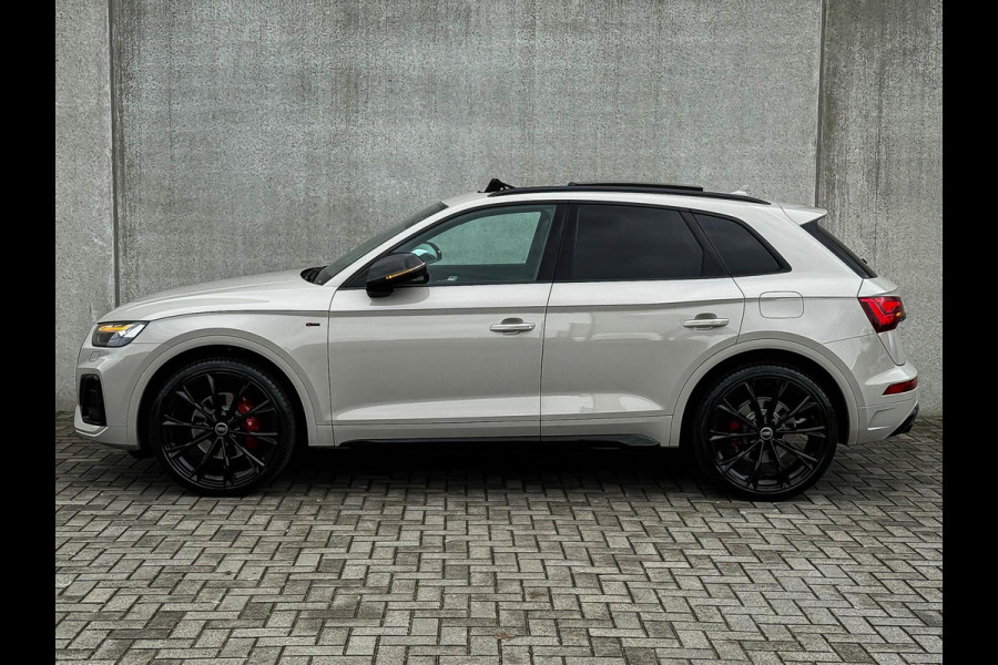 Audi Q5 55TFSI e 367PK Quattro Competition S Edition S-Line 1é Eig! Audi Exclusive|Pano|Luchtvering|S-Kuipstoelen|HD Matrix|Carbon