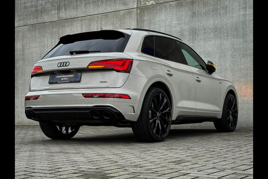 Audi Q5 55TFSI e 367PK Quattro Competition S Edition S-Line 1é Eig! Audi Exclusive|Pano|Luchtvering|S-Kuipstoelen|HD Matrix|Carbon
