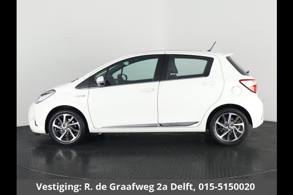 Toyota Yaris 1.5 Hybrid Executive | Panoramadak | Leder | Lichtmetalen velgen | Navigatie