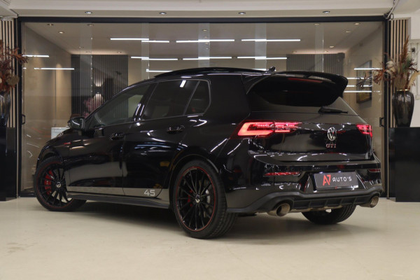 Volkswagen Golf 2.0 TSI GTI 45 JAHRE CLUBSPORT AKRA/NURBURGRINF/PANO/HUD/H-K/VOL