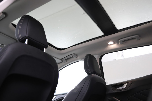 Ford FOCUS Wagon 1.5 EcoBlue Vingale Panorama, Leer, Xenon, Climate, Trekhaak