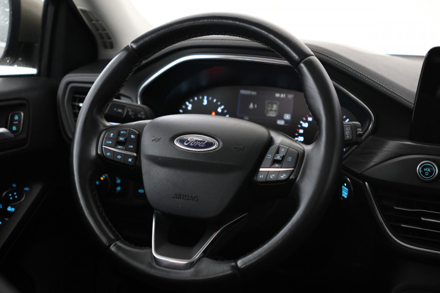 Ford FOCUS Wagon 1.5 EcoBlue Vingale Panorama, Leer, Xenon, Climate, Trekhaak