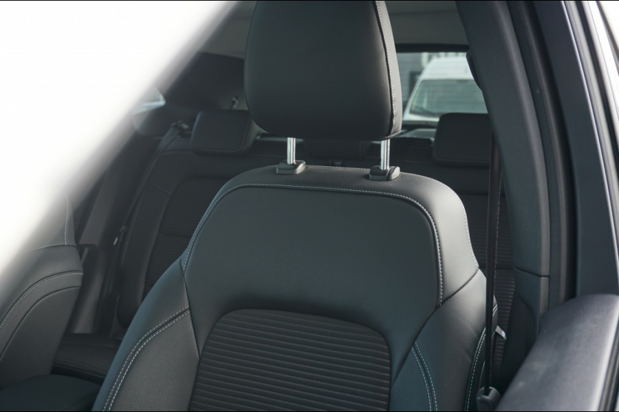 Ford Kuga 225PK PHEV Titanium X AUTOMAAT | PANO | HEADUP | CAMERA