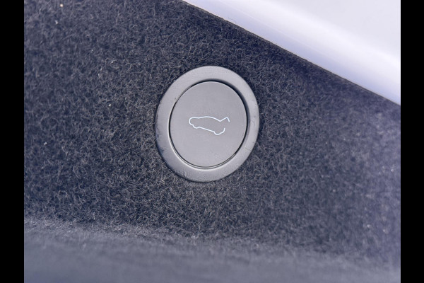 Tesla Model 3 Premium Long Range AWD 78 kWh ORGINELE AFN. TREKHAAK TESLA| AUTOPILOT| STOELVENTILATIE + VERWARMING| VOLLEDIGE TESLA GARANTIE T/M 01/2028 OF 80.000KM| DE HOOGVOLTACCU EN AANDRIJFLIJN TOT 2032 of 192.000KM |