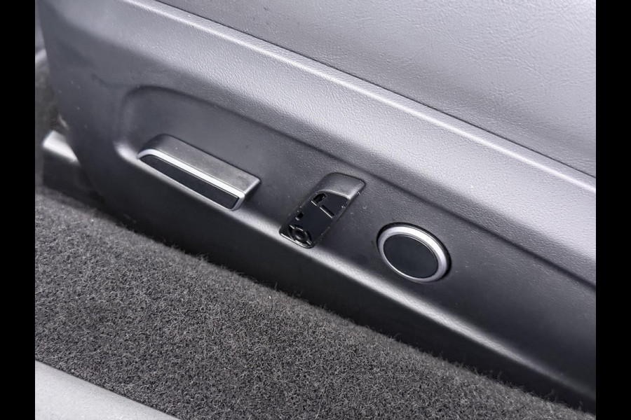 Tesla Model 3 Premium Long Range AWD 78 kWh ORGINELE AFN. TREKHAAK TESLA| AUTOPILOT| STOELVENTILATIE + VERWARMING| VOLLEDIGE TESLA GARANTIE T/M 01/2028 OF 80.000KM| DE HOOGVOLTACCU EN AANDRIJFLIJN TOT 2032 of 192.000KM |