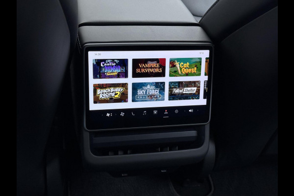 Tesla Model 3 Premium Long Range AWD 78 kWh ORGINELE AFN. TREKHAAK TESLA| AUTOPILOT| STOELVENTILATIE + VERWARMING| VOLLEDIGE TESLA GARANTIE T/M 01/2028 OF 80.000KM| DE HOOGVOLTACCU EN AANDRIJFLIJN TOT 2032 of 192.000KM |