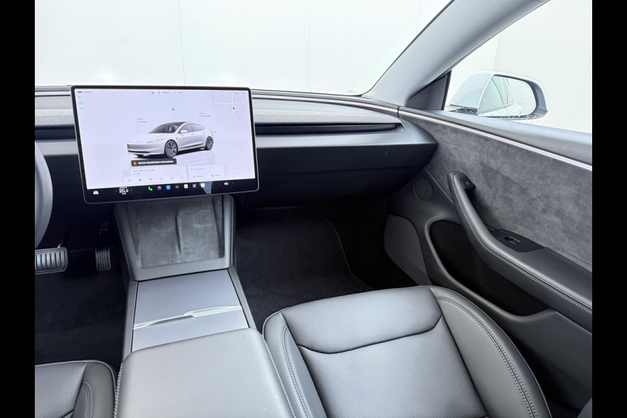 Tesla Model 3 Premium Long Range AWD 78 kWh ORGINELE AFN. TREKHAAK TESLA| AUTOPILOT| STOELVENTILATIE + VERWARMING| VOLLEDIGE TESLA GARANTIE T/M 01/2028 OF 80.000KM| DE HOOGVOLTACCU EN AANDRIJFLIJN TOT 2032 of 192.000KM |