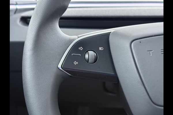 Tesla Model 3 Premium Long Range AWD 78 kWh ORGINELE AFN. TREKHAAK TESLA| AUTOPILOT| STOELVENTILATIE + VERWARMING| VOLLEDIGE TESLA GARANTIE T/M 01/2028 OF 80.000KM| DE HOOGVOLTACCU EN AANDRIJFLIJN TOT 2032 of 192.000KM |