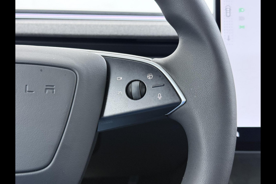 Tesla Model 3 Premium Long Range AWD 78 kWh ORGINELE AFN. TREKHAAK TESLA| AUTOPILOT| STOELVENTILATIE + VERWARMING| VOLLEDIGE TESLA GARANTIE T/M 01/2028 OF 80.000KM| DE HOOGVOLTACCU EN AANDRIJFLIJN TOT 2032 of 192.000KM |