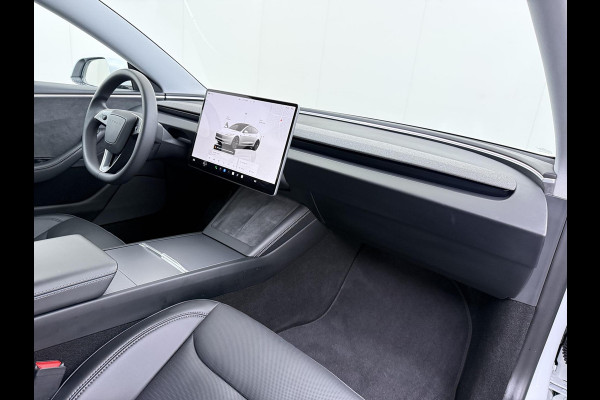 Tesla Model 3 Premium Long Range AWD 78 kWh ORGINELE AFN. TREKHAAK TESLA| AUTOPILOT| STOELVENTILATIE + VERWARMING| VOLLEDIGE TESLA GARANTIE T/M 01/2028 OF 80.000KM| DE HOOGVOLTACCU EN AANDRIJFLIJN TOT 2032 of 192.000KM |