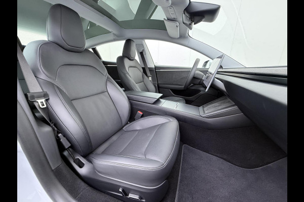 Tesla Model 3 Premium Long Range AWD 78 kWh ORGINELE AFN. TREKHAAK TESLA| AUTOPILOT| STOELVENTILATIE + VERWARMING| VOLLEDIGE TESLA GARANTIE T/M 01/2028 OF 80.000KM| DE HOOGVOLTACCU EN AANDRIJFLIJN TOT 2032 of 192.000KM |