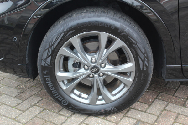 Ford Kuga 2.5 PHEV ST-Line X , 1500kg Trekgewicht Hybride rijden voor een reële prijs ! Adaptive Cruise Control, Stoel-, stuur- en voorraamverwarming, Climate Control, Metallic lak, Camera v+a, Elektr. achterklep, Side- en lane assist etc.