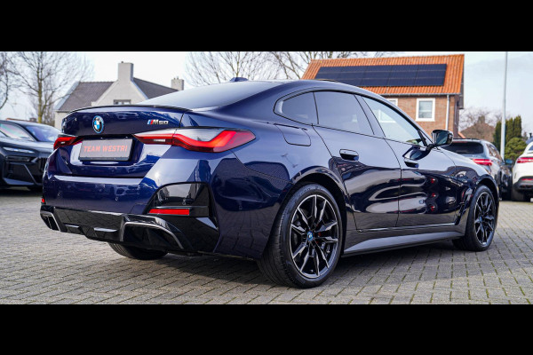 BMW i4 M50 High Executive 84 kWh | Schuifdak | BTW incl. | Harman/Kardon | Head up | Adaptieve cruise | Kuipstoelen | 360 cam |
