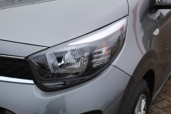 Kia Picanto 1.0-67pk DPi DynamicLine. Kwalitatief erg goed wagen voor jaren zorgeloos rijplezier! Airco, metallic lak, camera, cruise control, elektr. ramen v+a, Android auto/Apple carplay, DAB radio, USB aansl., LM wielen etc