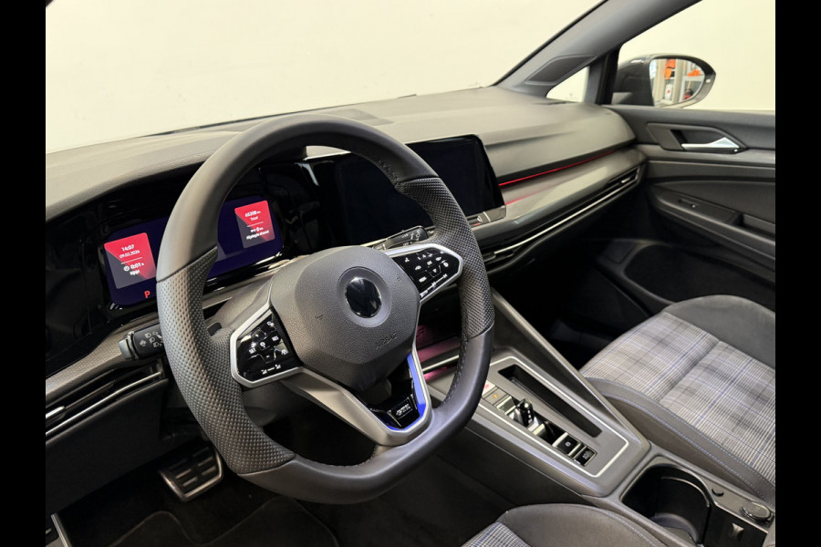 Volkswagen Golf 1.4 eHybrid GTE Full-led Navigatie Stoel/Stuur-verwarming 18'lmv