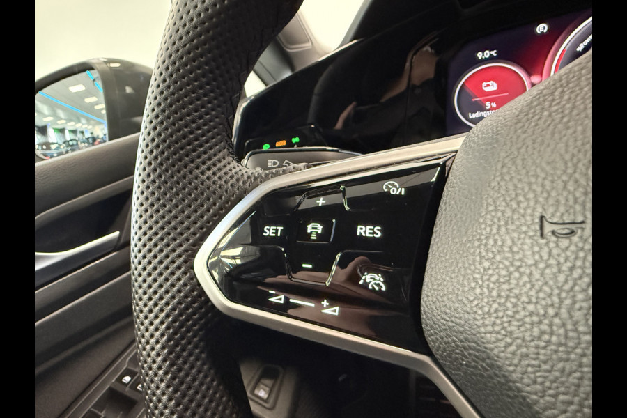 Volkswagen Golf 1.4 eHybrid GTE Full-led Navigatie Stoel/Stuur-verwarming 18'lmv