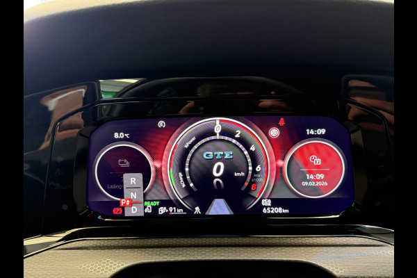Volkswagen Golf 1.4 eHybrid GTE Full-led Navigatie Stoel/Stuur-verwarming 18'lmv