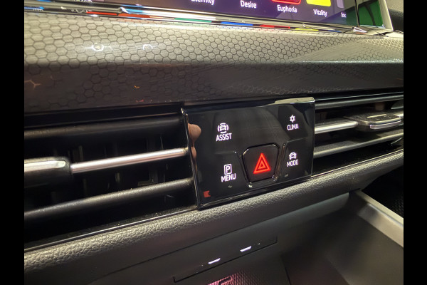Volkswagen Golf 1.4 eHybrid GTE Full-led Navigatie Stoel/Stuur-verwarming 18'lmv