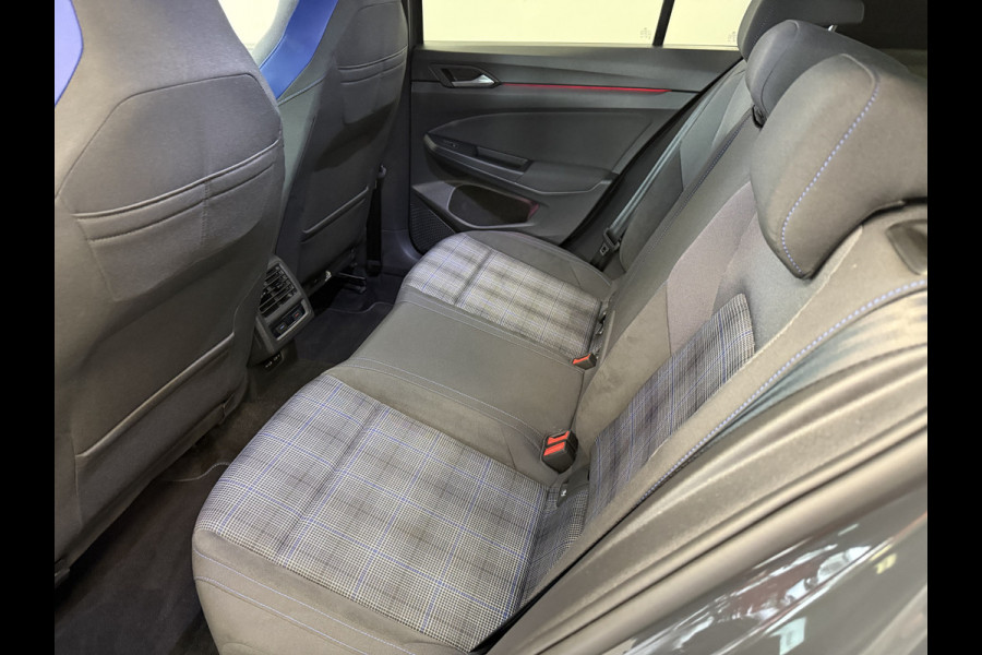 Volkswagen Golf 1.4 eHybrid GTE Full-led Navigatie Stoel/Stuur-verwarming 18'lmv