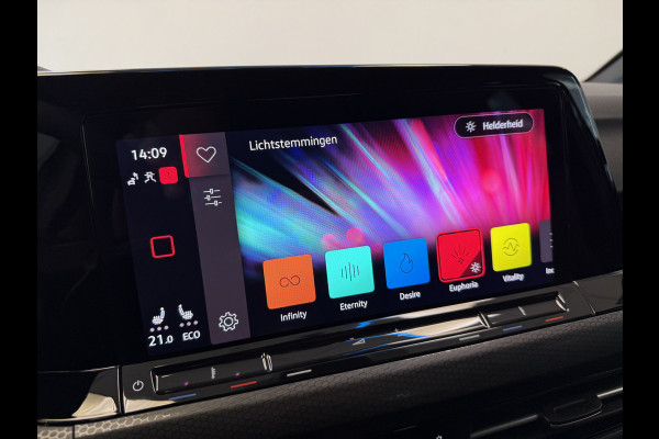 Volkswagen Golf 1.4 eHybrid GTE Full-led Navigatie Stoel/Stuur-verwarming 18'lmv