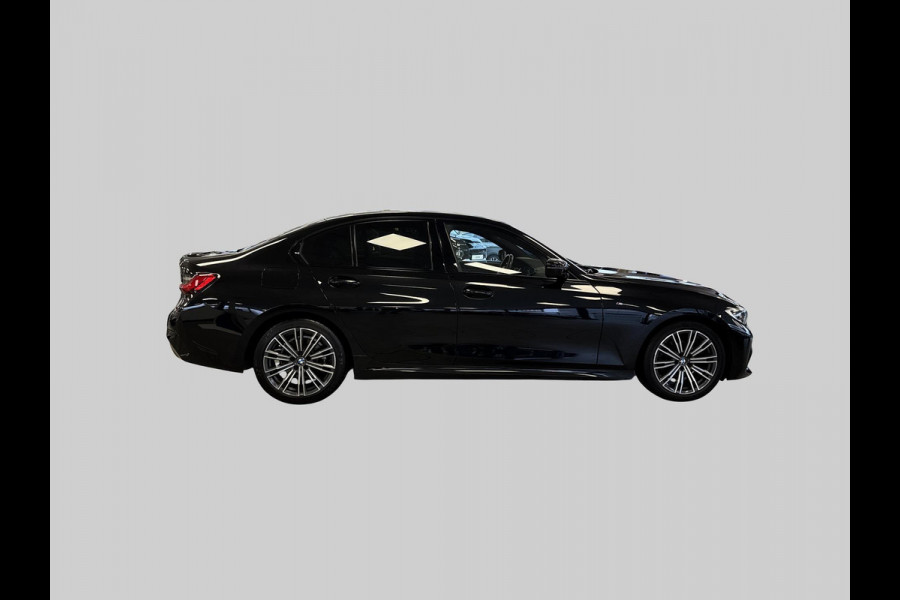 BMW 3 Serie 318i Executive Edition
