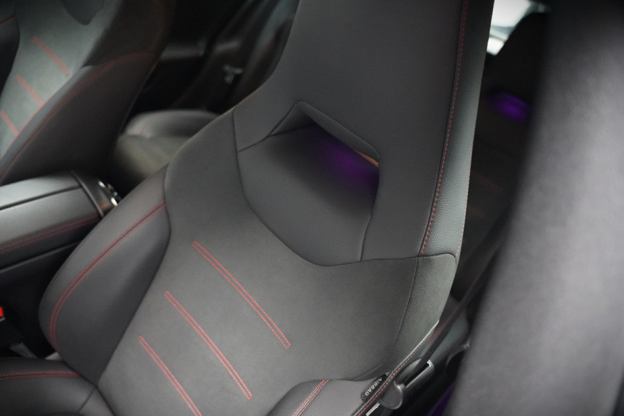 Mercedes-Benz CLA-Klasse Shooting Brake 180 Premium Plus | Stoelverwarming | Parkeersensoren | Navigatie | Cruise Control | Keyless | Ambiance Verlichting | Climate Control