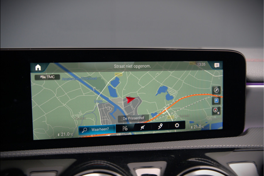 Mercedes-Benz CLA-Klasse Shooting Brake 180 Premium Plus | Stoelverwarming | Parkeersensoren | Navigatie | Cruise Control | Keyless | Ambiance Verlichting | Climate Control