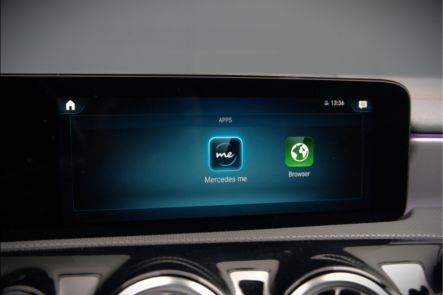 Mercedes-Benz CLA-Klasse Shooting Brake 180 Premium Plus | Stoelverwarming | Parkeersensoren | Navigatie | Cruise Control | Keyless | Ambiance Verlichting | Climate Control