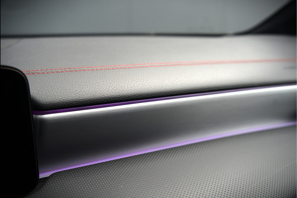 Mercedes-Benz CLA-Klasse Shooting Brake 180 Premium Plus | Stoelverwarming | Parkeersensoren | Navigatie | Cruise Control | Keyless | Ambiance Verlichting | Climate Control