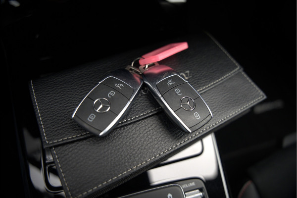 Mercedes-Benz CLA-Klasse Shooting Brake 180 Premium Plus | Stoelverwarming | Parkeersensoren | Navigatie | Cruise Control | Keyless | Ambiance Verlichting | Climate Control